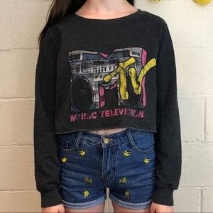 MTV CROPPED CREW NECK SWEATSHIRT